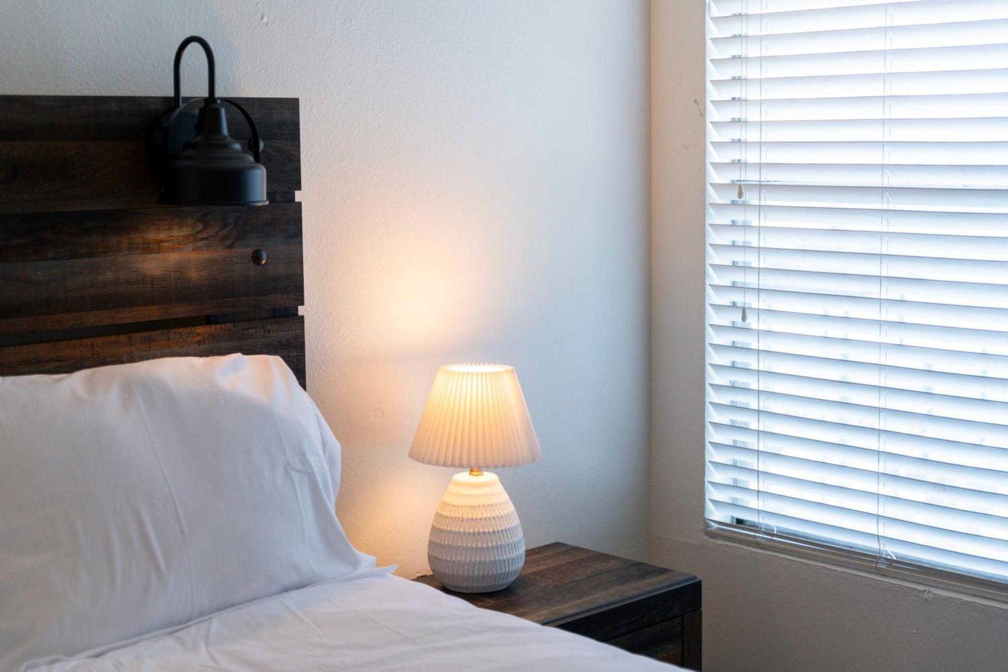 Comfortable 2br - Pool Near Major Attractions